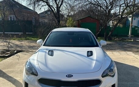 KIA Stinger I, 2018 год, 2 350 000 рублей, 2 фотография