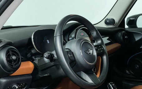 MINI Hatch, 2024 год, 3 997 000 рублей, 13 фотография