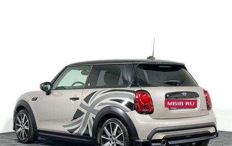 MINI Hatch, 2024 год, 3 997 000 рублей, 7 фотография