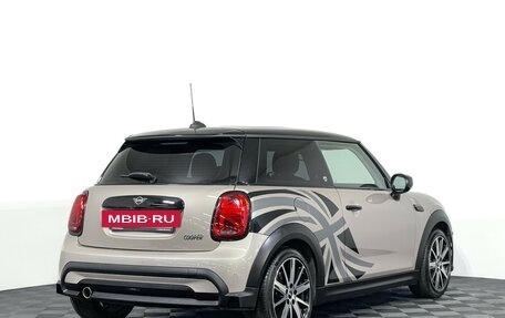 MINI Hatch, 2024 год, 3 997 000 рублей, 5 фотография