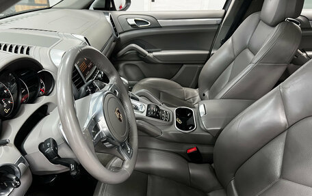 Porsche Cayenne III, 2010 год, 2 560 000 рублей, 16 фотография