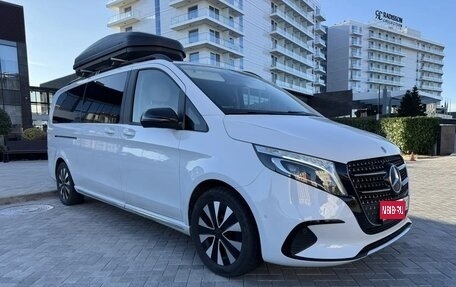 Mercedes-Benz V-Класс, 2019 год, 4 250 000 рублей, 1 фотография