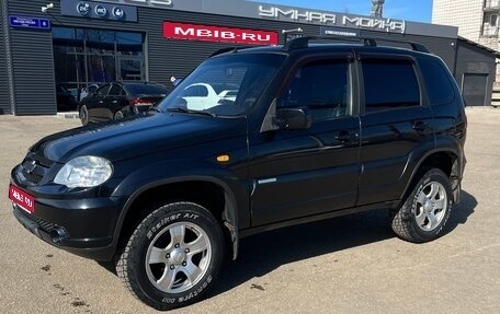 Chevrolet Niva I рестайлинг, 2010 год, 550 000 рублей, 1 фотография