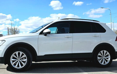 Volkswagen Tiguan II, 2019 год, 2 350 000 рублей, 4 фотография