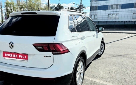 Volkswagen Tiguan II, 2019 год, 2 350 000 рублей, 3 фотография