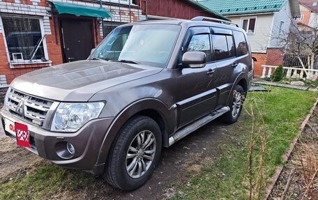 Mitsubishi Pajero IV, 2011 год, 1 500 000 рублей, 5 фотография