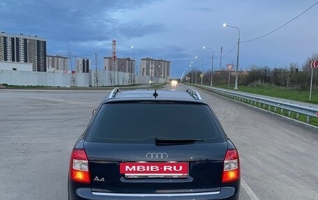 Audi A4, 2004 год, 850 000 рублей, 5 фотография