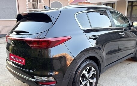 KIA Sportage IV рестайлинг, 2021 год, 2 390 000 рублей, 5 фотография