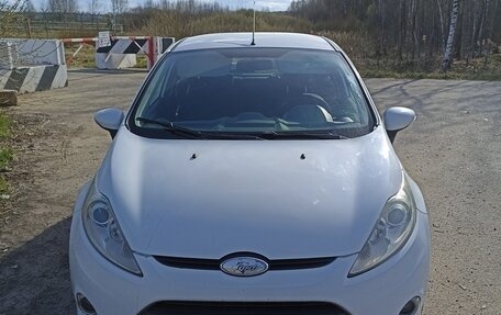 Ford Fiesta, 2008 год, 850 000 рублей, 3 фотография