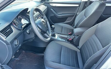 Skoda Octavia, 2018 год, 1 700 000 рублей, 9 фотография