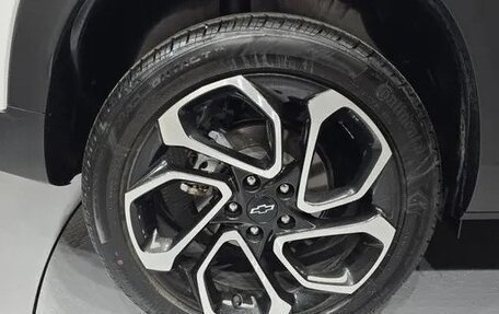 Chevrolet Trax, 2023 год, 1 588 000 рублей, 5 фотография