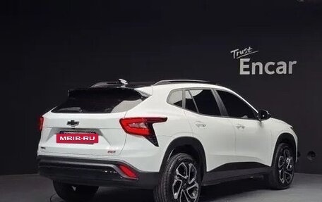 Chevrolet Trax, 2023 год, 1 588 000 рублей, 2 фотография