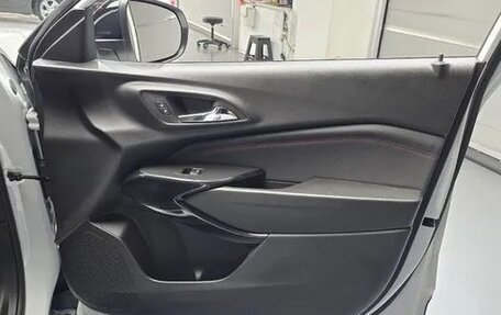 Chevrolet Trax, 2023 год, 1 588 000 рублей, 12 фотография
