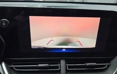 Chevrolet Trax, 2023 год, 1 588 000 рублей, 21 фотография