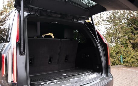 Cadillac Escalade V, 2021 год, 12 500 000 рублей, 19 фотография