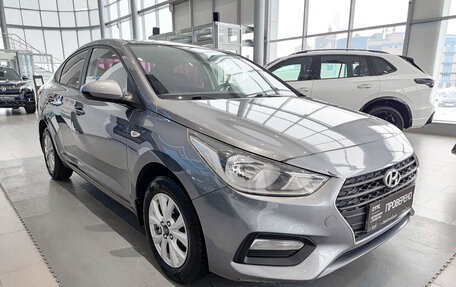 Hyundai Solaris II рестайлинг, 2017 год, 1 134 000 рублей, 3 фотография