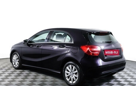 Mercedes-Benz A-Класс, 2013 год, 1 670 000 рублей, 7 фотография