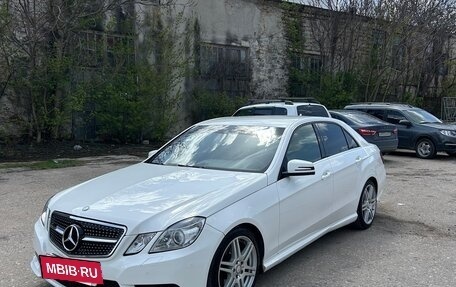 Mercedes-Benz E-Класс, 2013 год, 1 700 000 рублей, 2 фотография