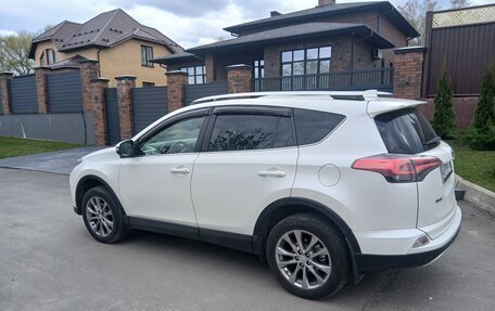 Toyota RAV4, 2016 год, 2 550 000 рублей, 4 фотография