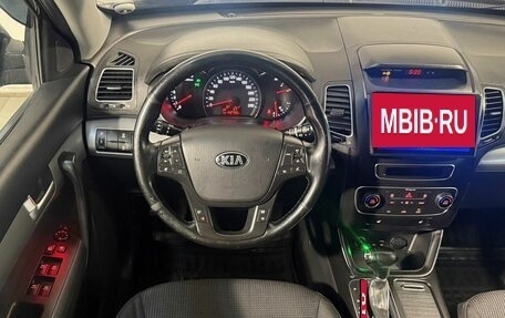 KIA Sorento II рестайлинг, 2015 год, 1 899 800 рублей, 10 фотография