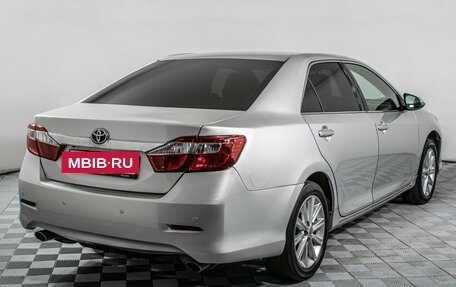 Toyota Camry, 2013 год, 1 495 000 рублей, 5 фотография