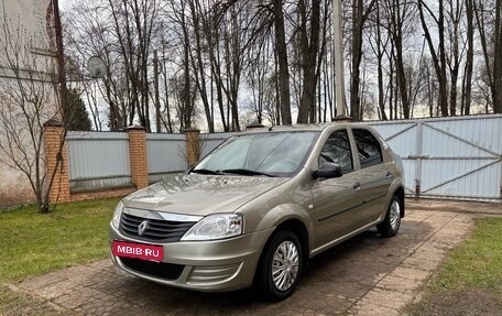 Renault Logan I, 2010 год, 530 000 рублей, 1 фотография