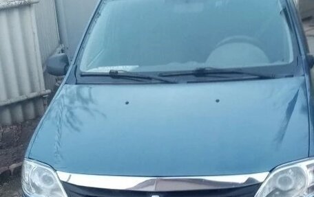 Renault Logan I, 2010 год, 500 000 рублей, 1 фотография