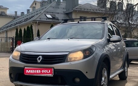 Renault Sandero I, 2013 год, 615 000 рублей, 1 фотография