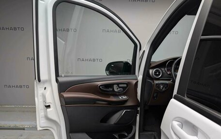 Mercedes-Benz V-Класс, 2018 год, 4 797 000 рублей, 7 фотография