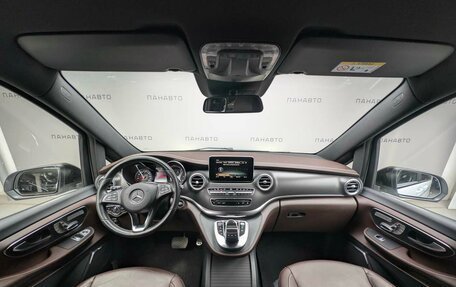 Mercedes-Benz V-Класс, 2018 год, 4 797 000 рублей, 13 фотография