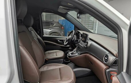 Mercedes-Benz V-Класс, 2018 год, 4 797 000 рублей, 12 фотография