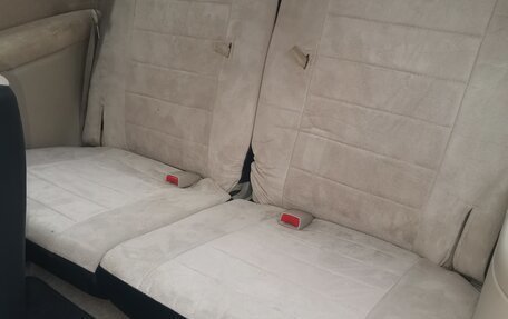 Toyota Ipsum II, 2005 год, 850 000 рублей, 12 фотография