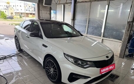 KIA Optima IV, 2018 год, 1 849 000 рублей, 3 фотография