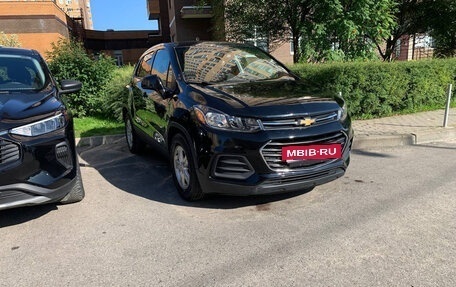 Chevrolet Trax, 2019 год, 990 000 рублей, 3 фотография