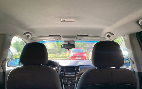 Chevrolet Trax, 2019 год, 990 000 рублей, 16 фотография