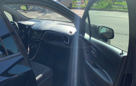 Chevrolet Trax, 2019 год, 990 000 рублей, 21 фотография