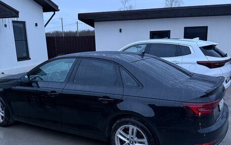 Audi A4, 2019 год, 2 650 000 рублей, 3 фотография