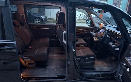 Honda Stepwgn IV, 2019 год, 2 450 000 рублей, 10 фотография