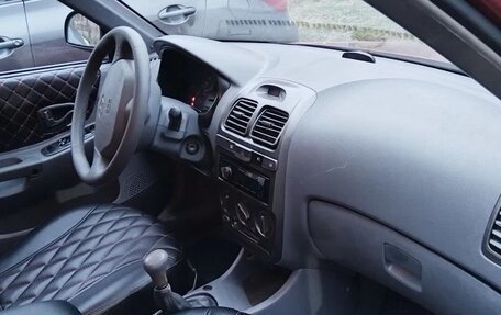 Hyundai Accent II, 2005 год, 270 000 рублей, 7 фотография