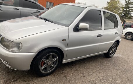 Volkswagen Polo III рестайлинг, 1999 год, 300 000 рублей, 3 фотография