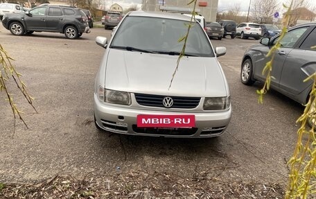 Volkswagen Polo III рестайлинг, 1999 год, 300 000 рублей, 2 фотография