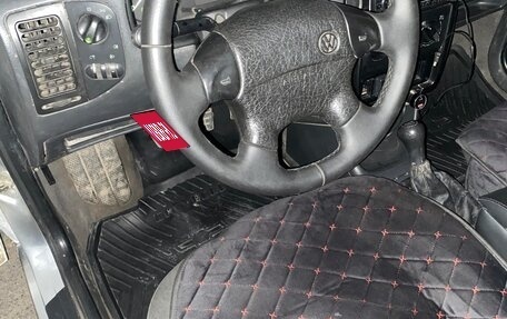 Volkswagen Polo III рестайлинг, 1999 год, 300 000 рублей, 11 фотография