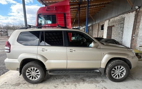 Toyota Land Cruiser Prado 120 рестайлинг, 2008 год, 2 250 000 рублей, 4 фотография