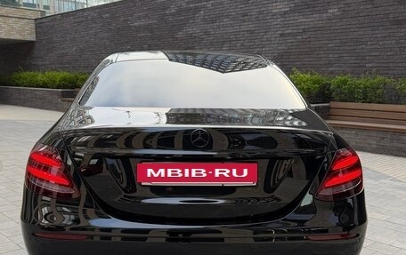 Mercedes-Benz E-Класс, 2018 год, 3 950 000 рублей, 22 фотография
