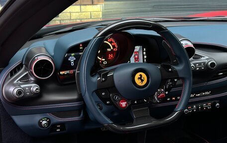 Ferrari F8, 2021 год, 25 900 000 рублей, 4 фотография