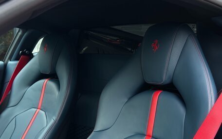 Ferrari F8, 2021 год, 25 900 000 рублей, 5 фотография