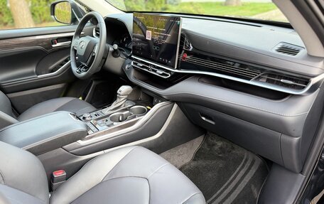 Toyota Highlander, 2026 год, 5 250 000 рублей, 9 фотография