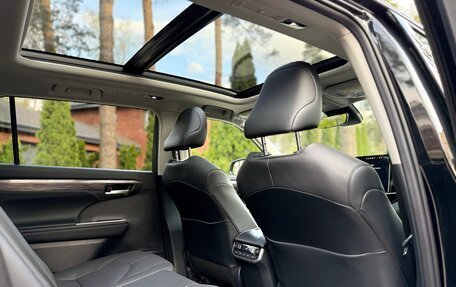 Toyota Highlander, 2026 год, 5 250 000 рублей, 8 фотография