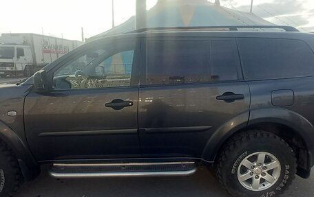 Mitsubishi Pajero Sport II рестайлинг, 2012 год, 1 400 000 рублей, 4 фотография