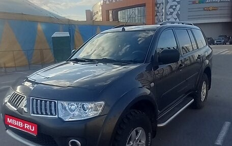 Mitsubishi Pajero Sport II рестайлинг, 2012 год, 1 400 000 рублей, 3 фотография